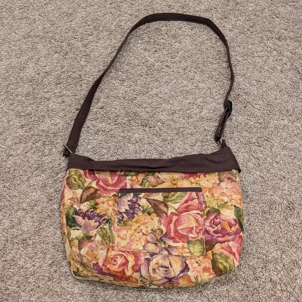 Vintage Y2K Cottagecore Bohemian Floral Tapestry Shoulder Bag / Crossbody Purse